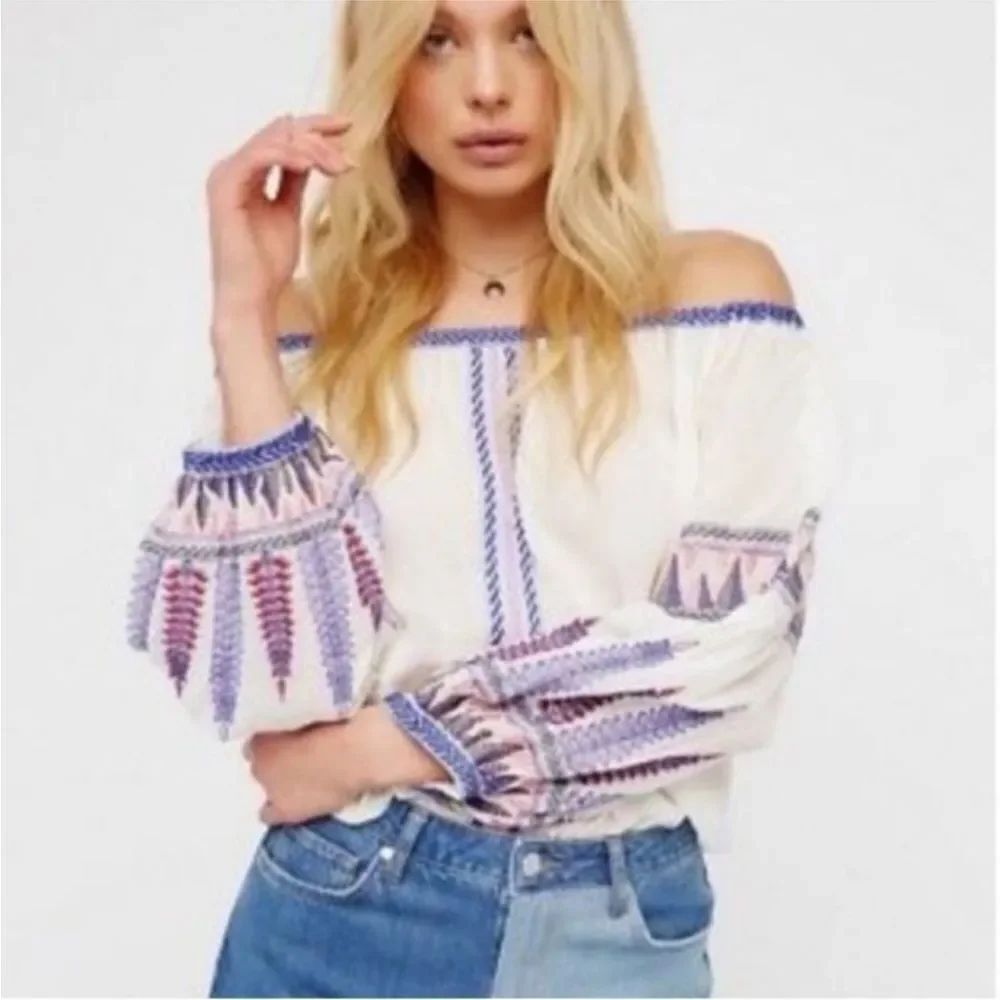 Vintage Free People Dream On Off-Shoulder Embroidered Blouse - White and Blue